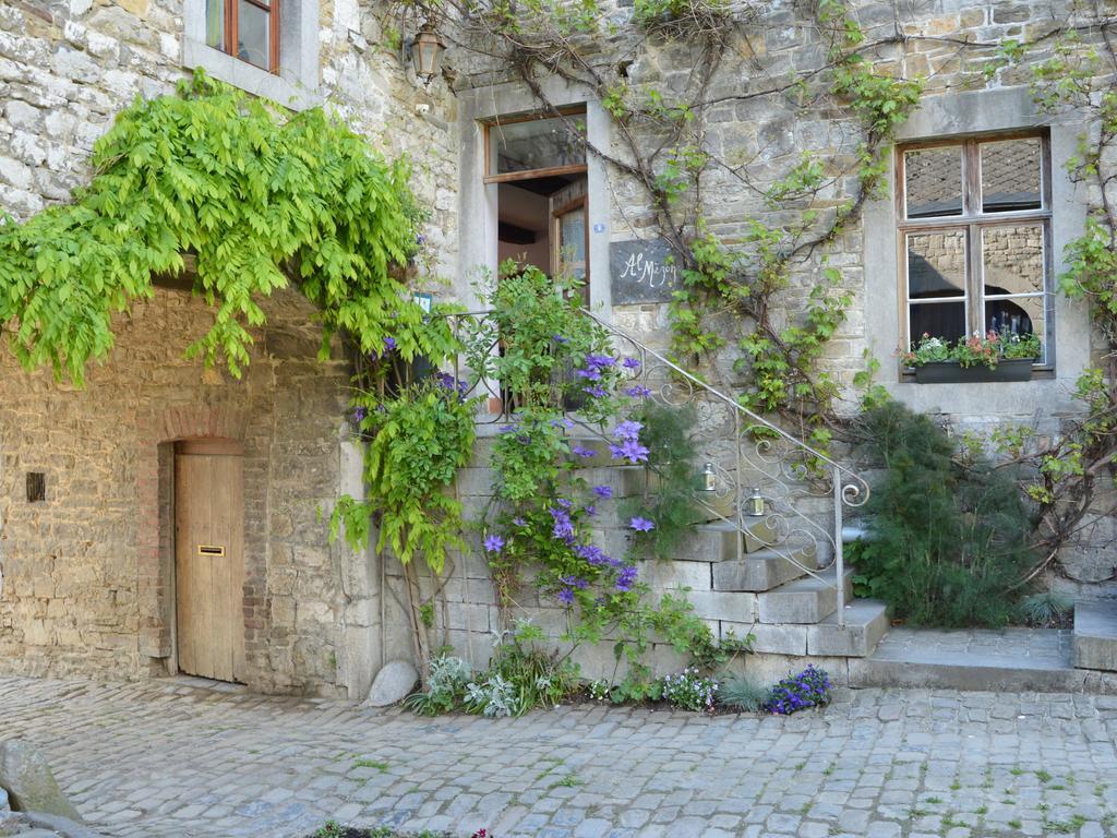 Enchanting Cottage With Terrace Garden Hamoir Bagian luar foto